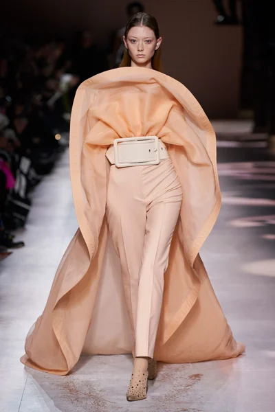 Look 31